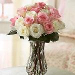 Rose centerpiece perla farms roses for weddings nationwide delivery.